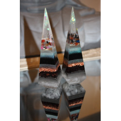 Orgonit-Pyramide Spitz Glow in the Dark